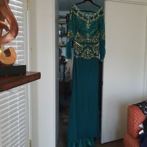 Gorgeous Green and Gold Evening Gown